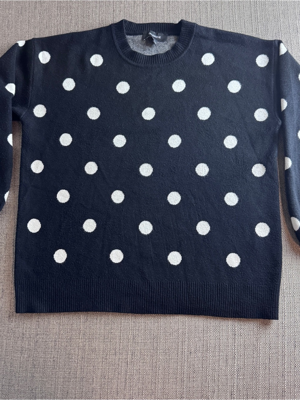 Calligraphie Women’s Black/White Polka Dot Sweater Size M